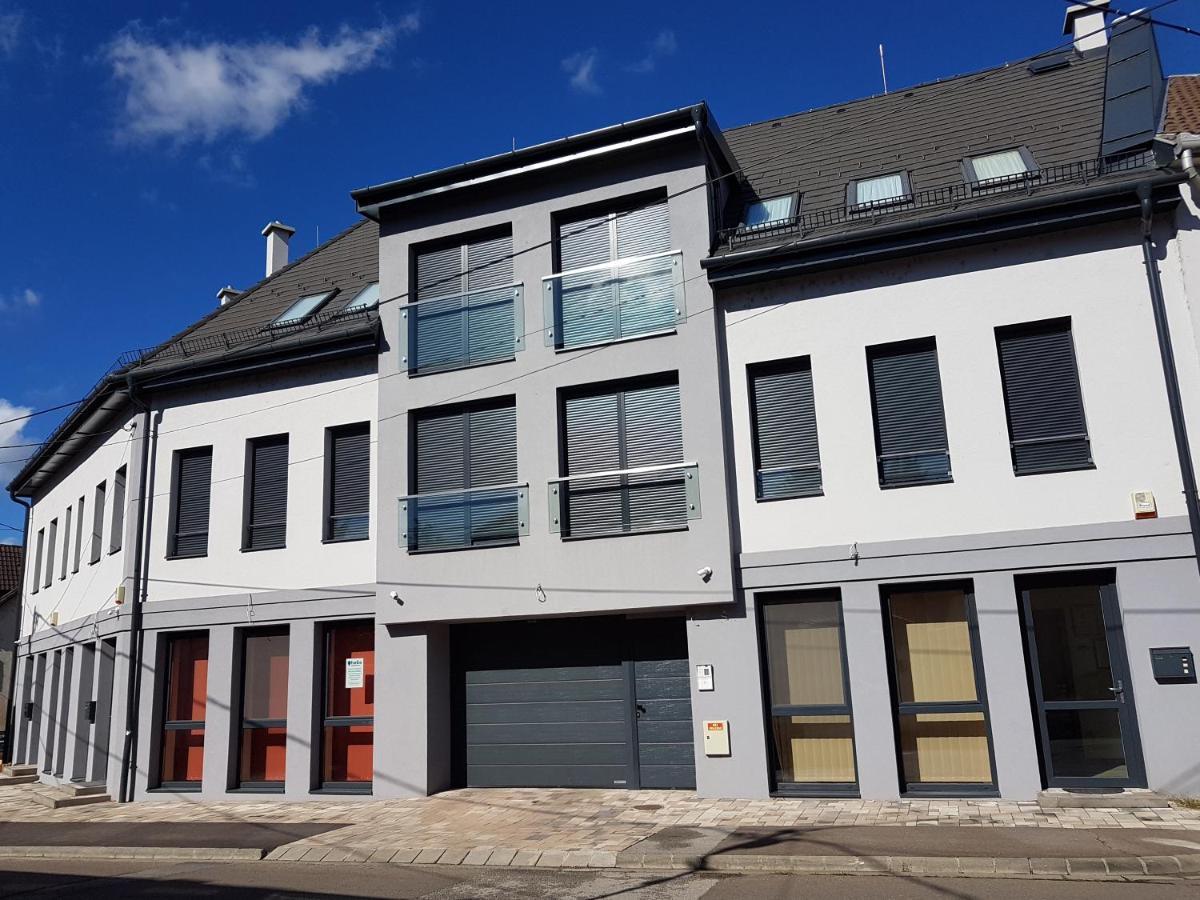 Silver Lodge Apartments إغير المظهر الخارجي الصورة