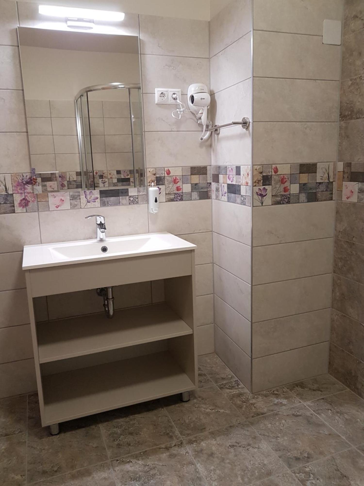 Silver Lodge Apartments إغير الغرفة الصورة